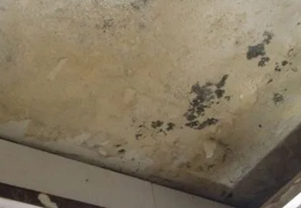 淮南阳台漏水维修公司分享下淮南卫生间渗水维修需要注意哪些问题。